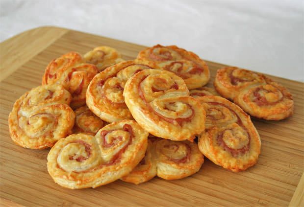 palmeritas_hojaldre_jamon_queso